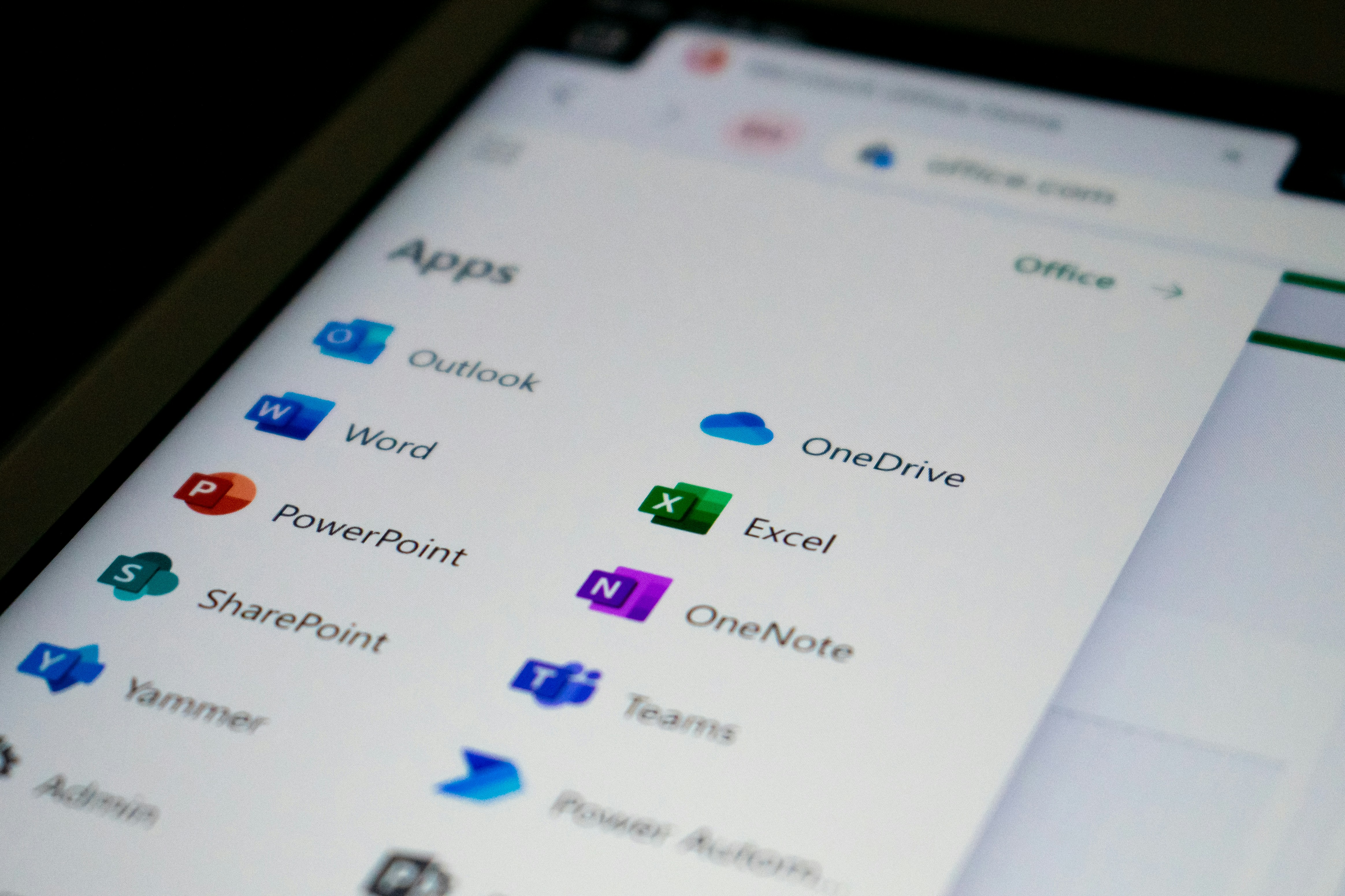 Collaboration sur Microsoft Teams et SharePoint